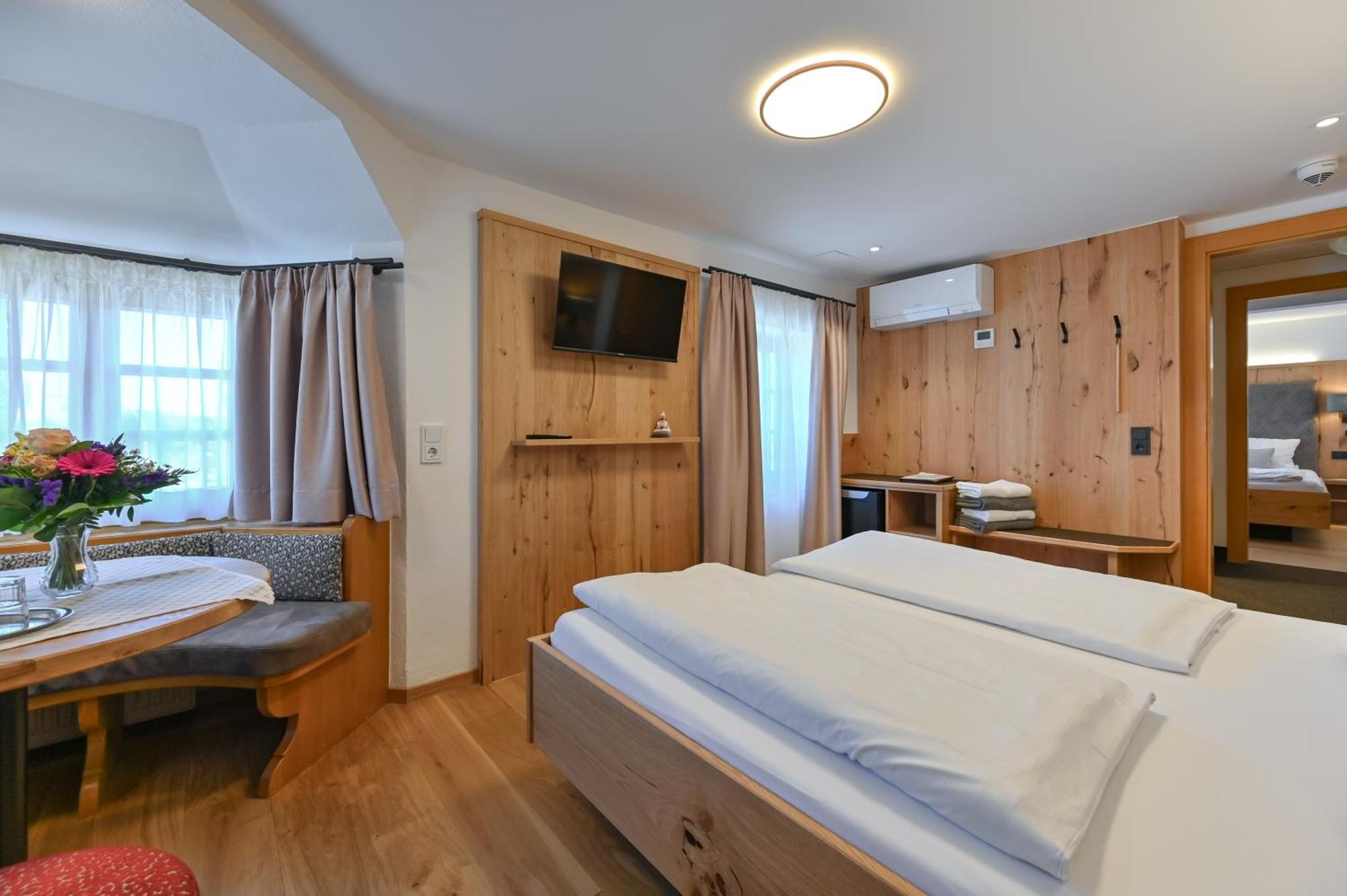 Hotel Weinbauer Schwangau Ngoại thất bức ảnh